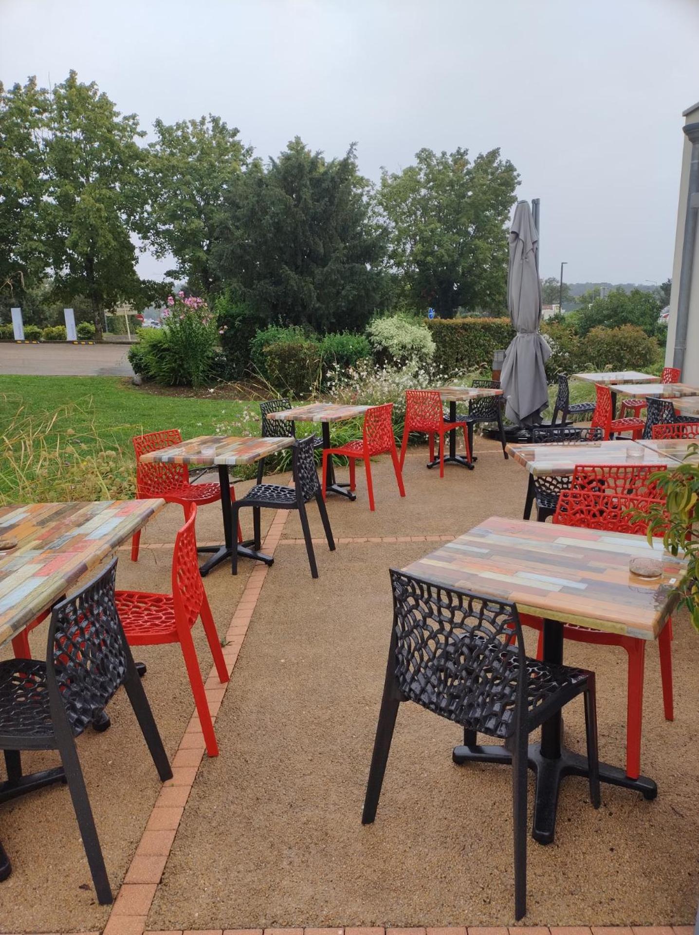 Hotel Campanile Besancon Nord Ecole Valentin Zewnętrze zdjęcie