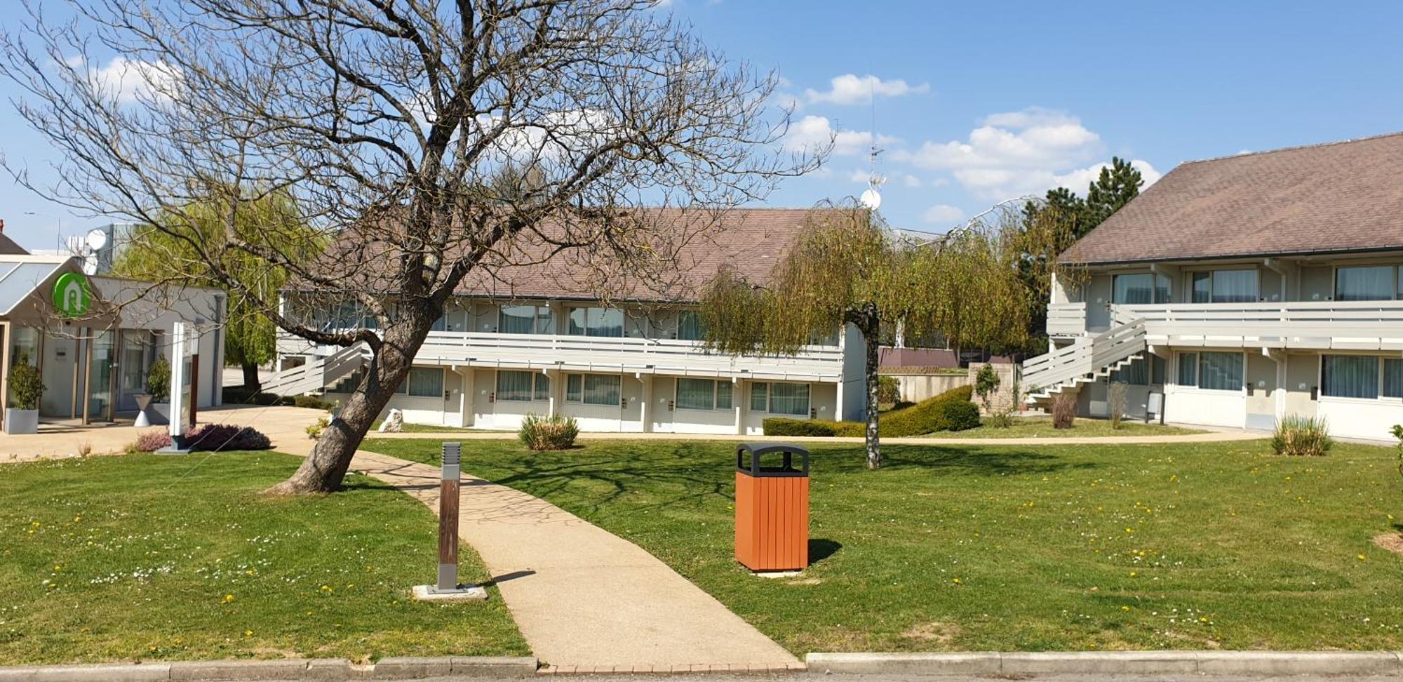 Hotel Campanile Besancon Nord Ecole Valentin Zewnętrze zdjęcie